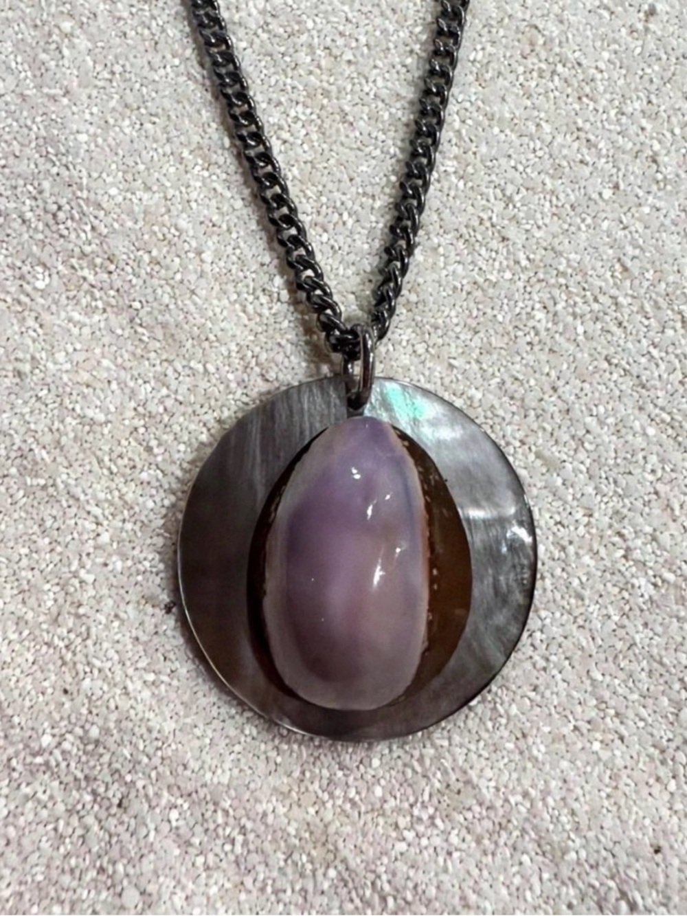 20" Black Lip Shell & Purple Cowrie Shell Pendant Necklace
